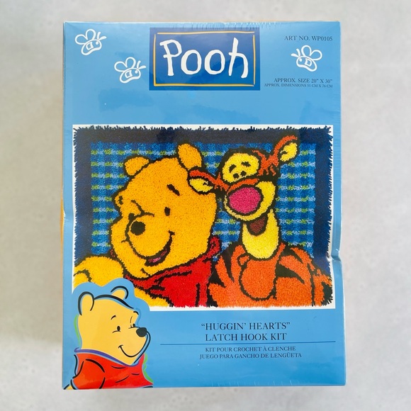 NIB Disney Winnie The Pooh Tigger Caron Huggin Hearts Latch Hook Kit 20”x 30” - Picture 1 of 2